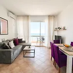 Oceanfront Oasis 770 *