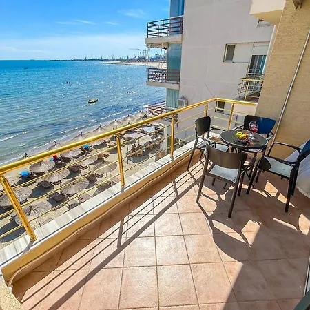 Oceanfront Oasis 770 Durrës