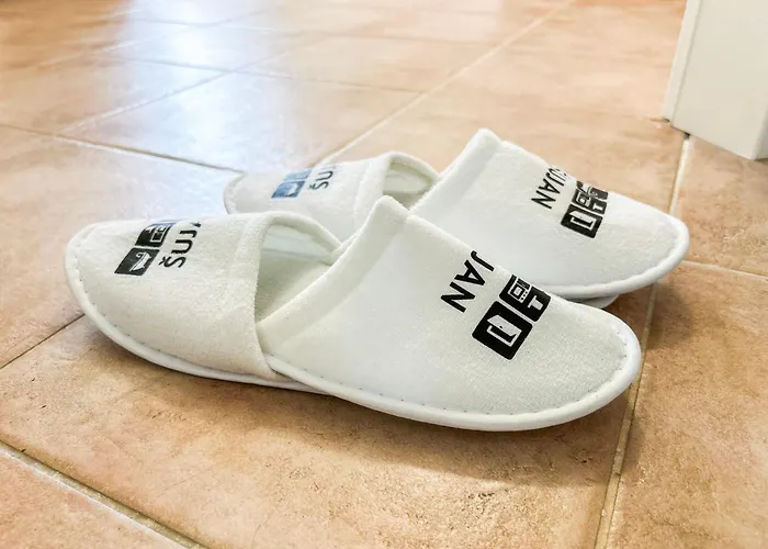 Oceanfront Oasis 770 *