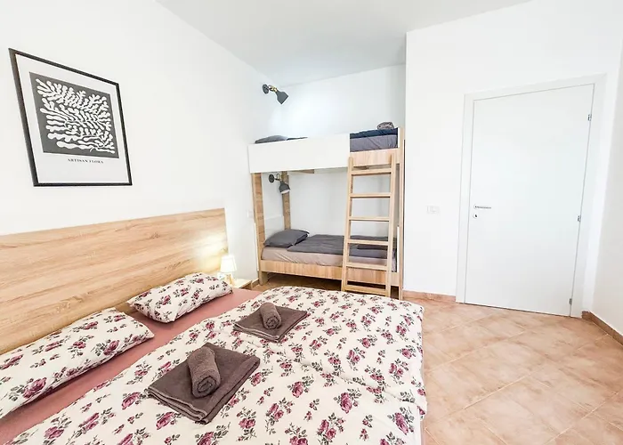 Oceanfront Oasis 770 Durrës