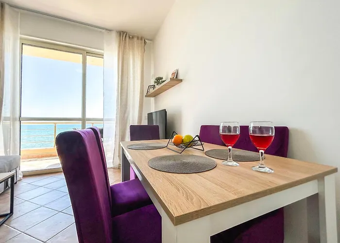 Oceanfront Oasis 770 Durrës
