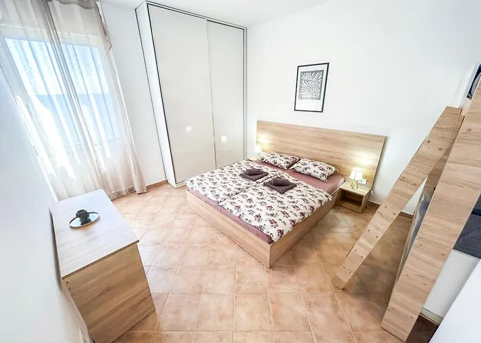 Oceanfront Oasis 770 公寓